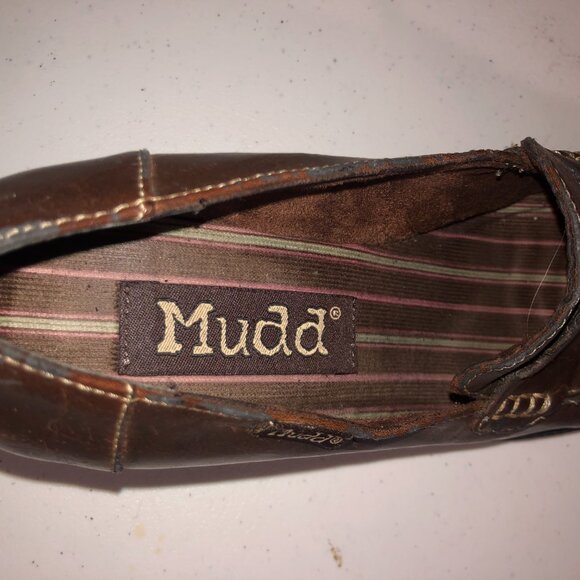 Vintage Brown Mudd Shoes, Size 7M - Picture 3 of 9